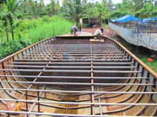 Houseboat Building